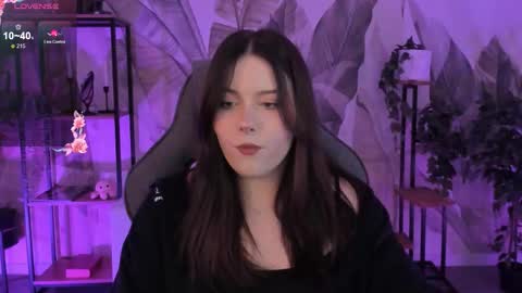 little girl who is always right or Coraline online show from September 27, 2025, 6:07 am