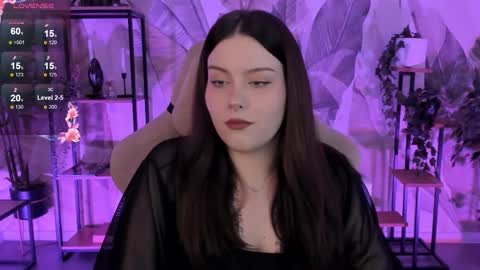 little girl who is always right or Coraline online show from October 17, 2025, 6:16 am