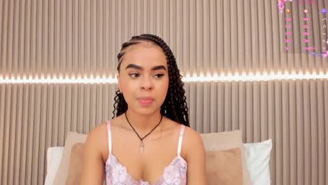 Snapshot of coralineross_ chatting on February 22, 2025, 11:02 am coralineross_ online show from February 22, 2025, 11:02 am