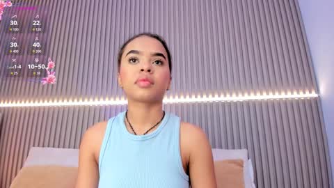 Snapshot of coralineross_ chatting on September 11, 2025, 10:48 am coralineross_ online show from September 11, 2025, 10:48 am