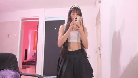 Coraline uwu     Bienvenidos al dulce mundo de Coraline    Hola amores soy Coraline  Una chica  tierna juguetona online show from April 13, 2026, 6:13 pm