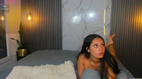 Snapshot of coralkihot chatting on December 20, 2024, 8:34 pm C O R A L C A L I O P E online show from December 20, 2024, 8:34 pm