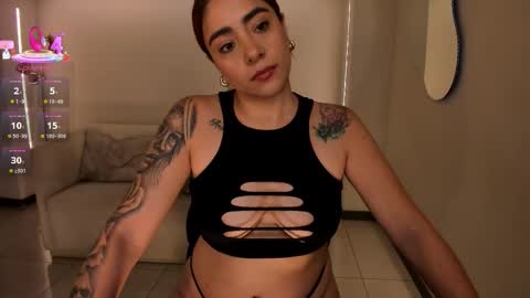 Corina online show from September 12, 2025, 6:52 pm