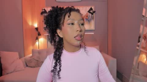 Snapshot of corinnah chatting on October 6, 2025, 12:13 pm Cori online show from October 6, 2025, 12:13 pm