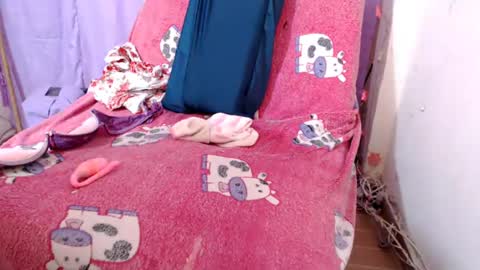 Snapshot of corinnahothotxxx chatting on September 15, 2025, 3:23 pm corinnahothotxxx online show from September 15, 2025, 3:23 pm