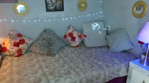 CORINNDUPONT online show from May 22, 2026, 3:24 am