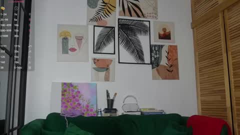 Snapshot of corni__ chatting on March 27, 2026, 8:08 pm Im Cornelia FANSLY free telegram INSTA online show from March 27, 2026, 8:08 pm