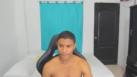 Snapshot of corzoethan chatting on September 14, 2025, 11:15 pm Ethan  online show from September 14, 2025, 11:15 pm