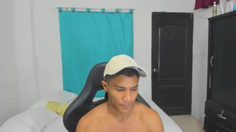 Snapshot of corzoethan chatting on October 2, 2025, 12:06 am Ethan  online show from October 2, 2025, 12:06 am