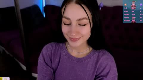 cosmicfaye online show from December 17, 2024, 11:17 am