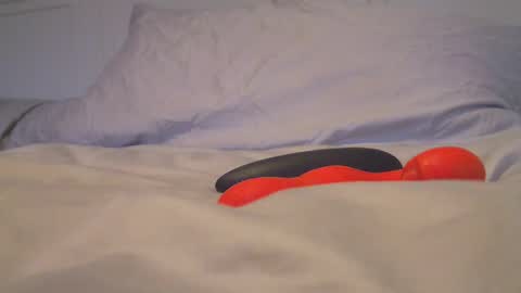 cosmojuissy online show from February 22, 2026, 4:16 pm