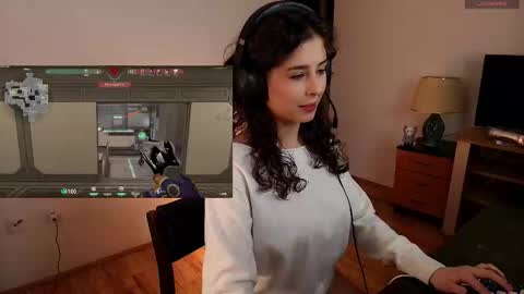 Luna online show from February 26, 2026, 8:52 pm