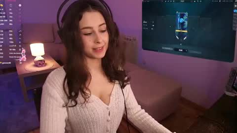 Snapshot of cosmos_baby chatting on April 2, 2026, 7:44 pm Luna online show from April 2, 2026, 7:44 pm
