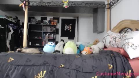 Snapshot of costumemenagerie chatting on October 13, 2025, 8:31 pm Amethyst Cox online show from October 13, 2025, 8:31 pm