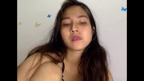 Liz Gwyneth Charlota online show from December 3, 2024, 11:55 am
