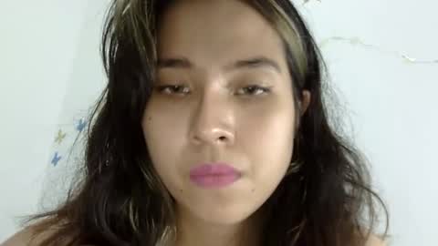 Liz Gwyneth Charlota online show from December 27, 2024, 8:24 am