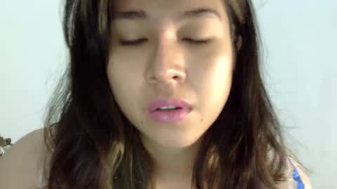 Liz Gwyneth Charlota online show from December 29, 2024, 10:45 am