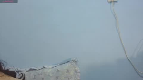 Liz Gwyneth Charlota online show from September 19, 2025, 3:52 am