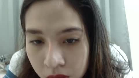 Liz Gwyneth Charlota online show from May 4, 2026, 6:53 am