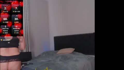 Classicbarbie12 online show from April 20, 2026, 2:31 pm