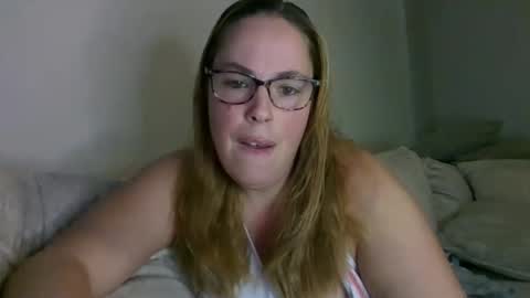 Fallen Angel 21 online show from September 13, 2025, 10:42 pm