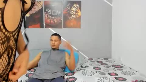 Snapshot of couple777sexy chatting on April 17, 2026, 1:08 am Andri online show from April 17, 2026, 1:08 am