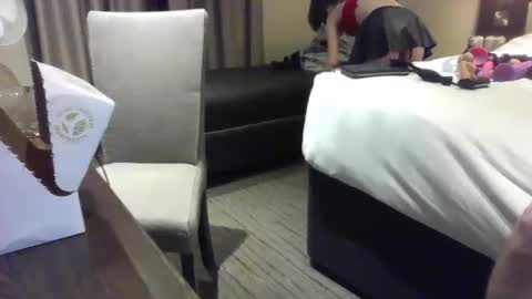 couple909090 online show from January 31, 2026, 11:36 pm