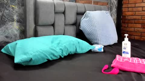 Andrea and Scott online show from July 25, 2026, 8:01 am