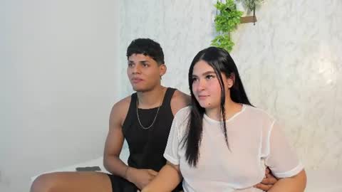 couple_hardroom69 online show from June 19, 2026, 8:12 pm