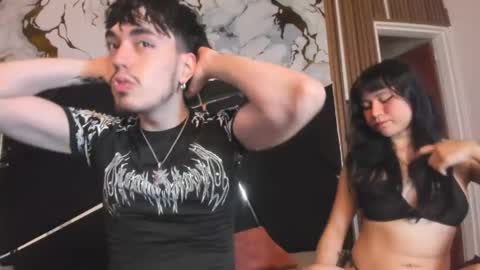 Snapshot of couple_in_heat_ chatting on April 10, 2026, 8:24 pm couple_in_heat_ online show from April 10, 2026, 8:24 pm