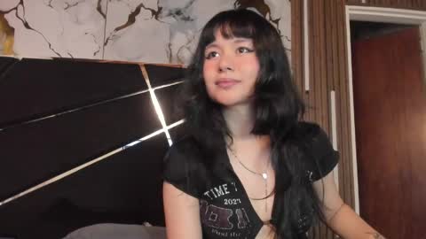 Snapshot of couple_in_heat_ chatting on April 16, 2026, 8:53 pm couple_in_heat_ online show from April 16, 2026, 8:53 pm