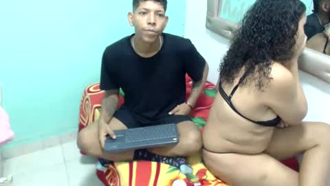 kloe matias online show from September 12, 2025, 2:33 am