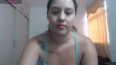 Snapshot of couple_sexandlove chatting on September 27, 2025, 6:02 pm  ALEJANDRO Y EMILY  online show from September 27, 2025, 6:02 pm