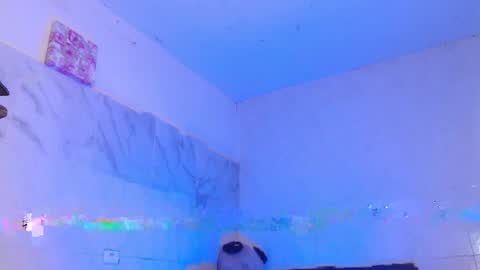 ALEXA  KIM online show from May 5, 2026, 1:46 am
