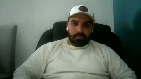 couplefun9198 online show from November 21, 2025, 11:58 pm