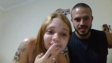 couplehot1515 online show from December 18, 2024, 2:10 am