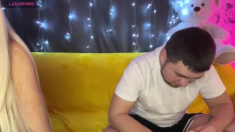 Snapshot of coupleinspire chatting on November 29, 2025, 7:39 pm Emily Ryan online show from November 29, 2025, 7:39 pm