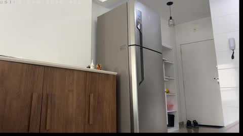 Snapshot of couplemuscle40 chatting on October 31, 2025, 1:45 pm couplemuscle40 online show from October 31, 2025, 1:45 pm