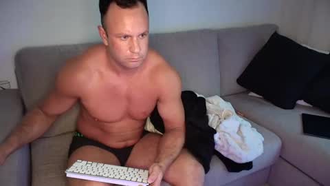 Snapshot of coupletoy97 chatting on February 1, 2025, 11:54 am Sandra and Tom online show from February 1, 2025, 11:54 am