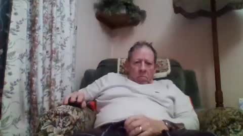 Snapshot of courieral1 chatting on February 17, 2025, 5:58 am courieral1 online show from February 17, 2025, 5:58 am