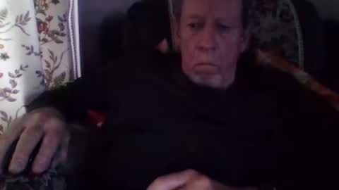 Snapshot of courieral1 chatting on February 28, 2025, 4:31 pm courieral1 online show from February 28, 2025, 4:31 pm