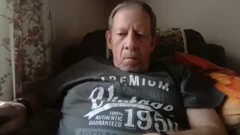 Snapshot of courieral1 chatting on September 12, 2025, 9:53 am courieral1 online show from September 12, 2025, 9:53 am