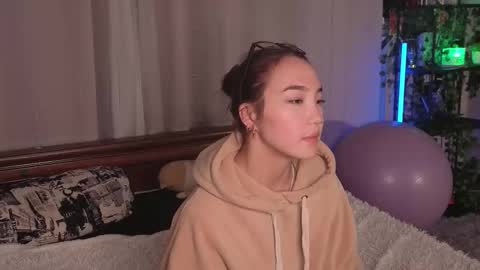 Yuna online show from December 13, 2025, 8:36 pm