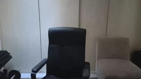 cbl online show from November 13, 2025, 9:25 pm