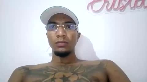 crackfamily381 online show from September 18, 2025, 6:37 am