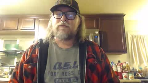 Crafty Uncle John online show from February 5, 2026, 2:27 am