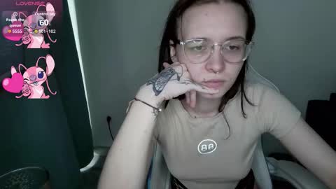 Snapshot of crash_test13 chatting on October 28, 2025, 8:40 am crash_test13 online show from October 28, 2025, 8:40 am