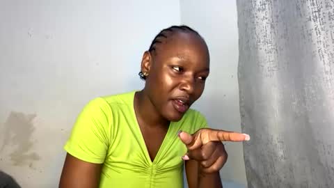 Taliee online show from May 3, 2026, 10:27 pm