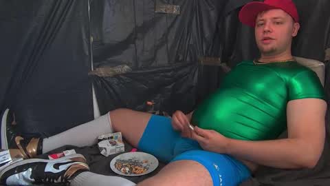 Snapshot of cravingboy chatting on September 27, 2025, 9:25 am robin online show from September 27, 2025, 9:25 am