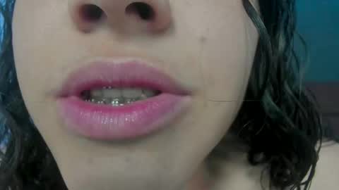 Lexie  Rose  online show from February 20, 2025, 4:46 pm